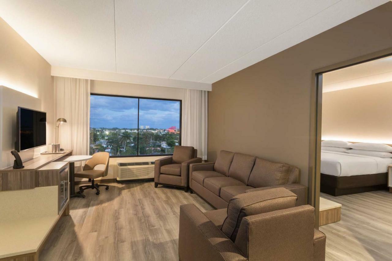 Wyndham Garden Ft Lauderdale Airport & Cruise Port Hotel Dania Beach Exterior foto